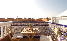 Top Floor Apartment Close To Beach